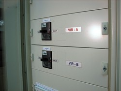 Nadzor nad električnim napajanjem v podatkovnih centrih